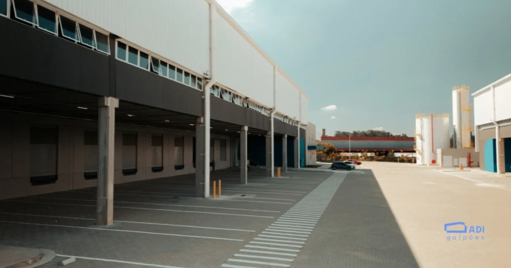 galpões sustentáveis com eficiência energética e certificações ambientais